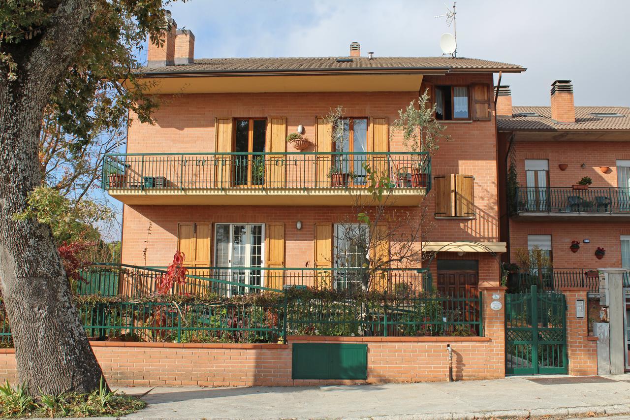 B&B Dimora Morelli Gubbio Extérieur photo